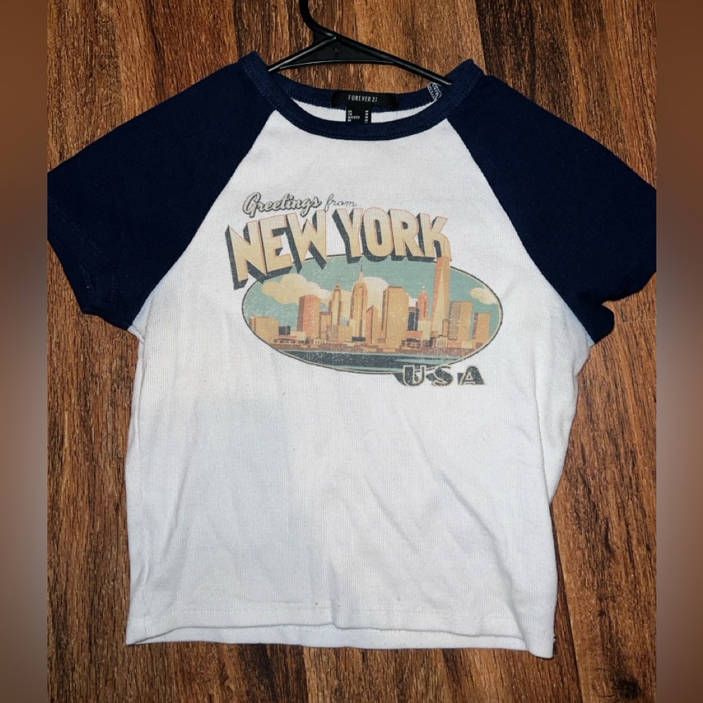 New York cropped T